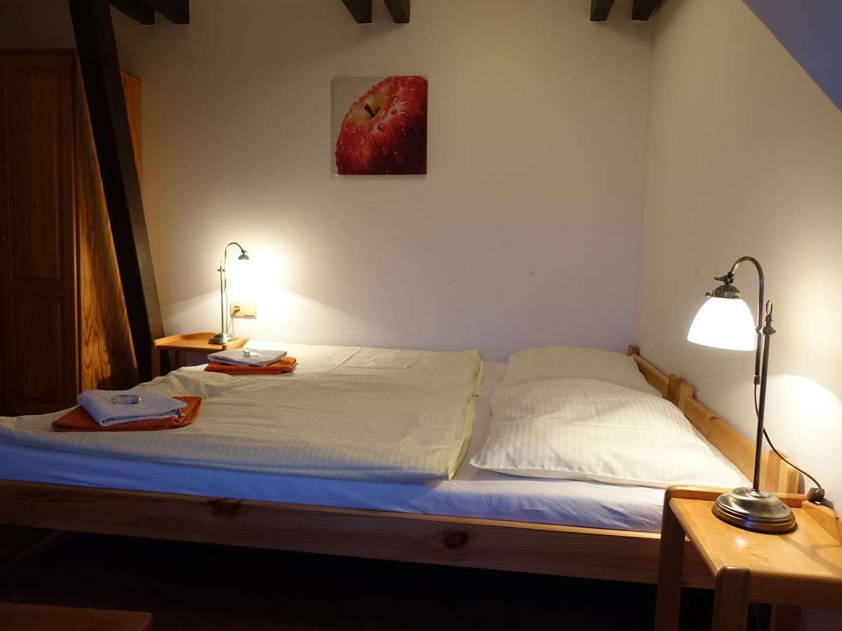 Hotel Trosky Troskovice